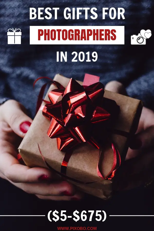 It can be very difficult to buy the gift for a photographer, especially for the photographer who already has everything or doesn’t always say what he wants or needs. Everyone wants to buy an amazing and unique gift for photographer, that can be both fun and useful. In this article find out some of the best gifts for photographers in 2019. Here you can find different ideas and a variety of gifts ranging from $5 to $675 that you can buy for every type of photographer. #giftforphotographer #gifts